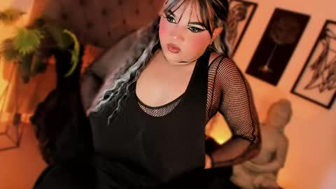 Snapshot of miss_zz chatting on 17, 4, 2026 miss_zz online show from 17, 4, 2026