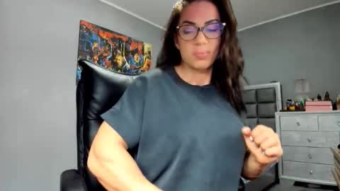 Alesyamuscledoll online show from 10, 11, 2025