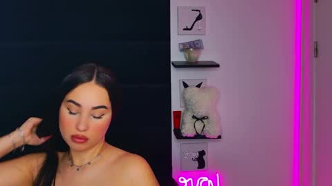 Snapshot of missameliaaa chatting on 28, 4, 2026 Amelia online show from 28, 4, 2026
