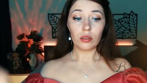 Snapshot of missbeverlymills chatting on 25, 1, 2025 The divine Beverly online show from 25, 1, 2025