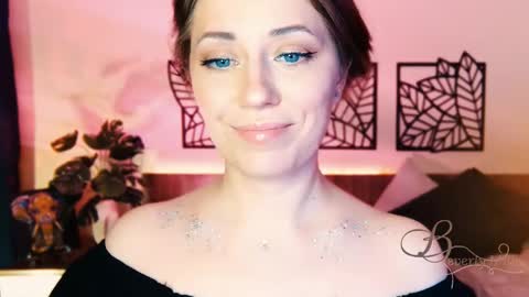 Snapshot of missbeverlymills chatting on 8, 3, 2025 The divine Beverly online show from 8, 3, 2025