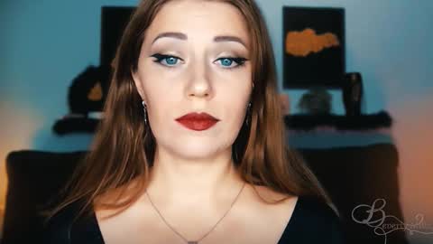 Snapshot of missbeverlymills chatting on 14, 9, 2025 The divine Beverly online show from 14, 9, 2025