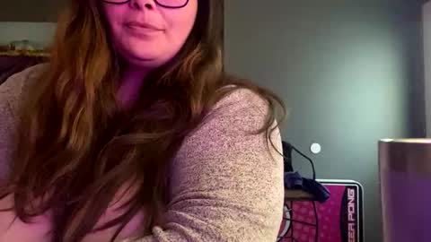 Snapshot of misschampagnecheeks chatting on 25, 2, 2025 Karlie online show from 25, 2, 2025