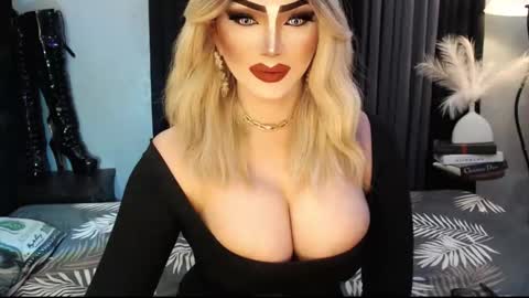 PRIESTESS CHANNEL online show from 5, 12, 2025