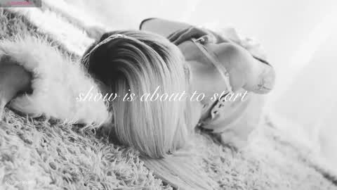 Snapshot of misschloe__ chatting on 5, 3, 2026 Chloe freelance model Please your thumbs up are important online show from 5, 3, 2026