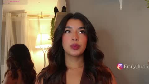 Snapshot of missemily_11 chatting on 4, 6, 2026 Yuliana online show from 4, 6, 2026