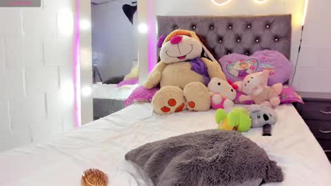 Gisell   Gigi online show from 30, 12, 2024