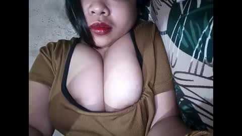 Snapshot of missirubrub chatting on 6, 11, 2025 Missi online show from 6, 11, 2025