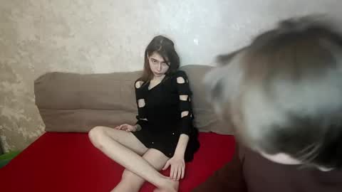 Ashley and Alex online show from 29, 3, 2026