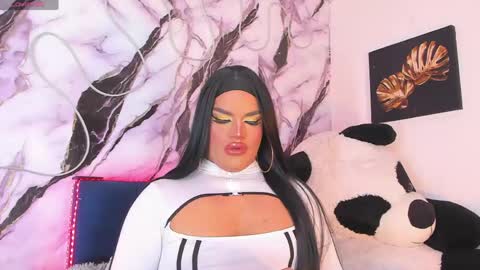 kassandra lazcano online show from 21, 4, 2026