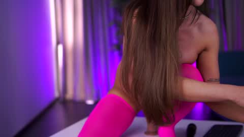 Snapshot of misskiarra chatting on 8, 2, 2025 misskiarra online show from 8, 2, 2025