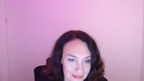 Christina online show from 10, 10, 2025