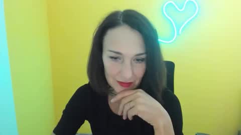 Christina online show from 22, 10, 2025