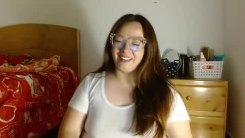 Snapshot of misslady__eva chatting on 12, 3, 2025 eva online show from 12, 3, 2025