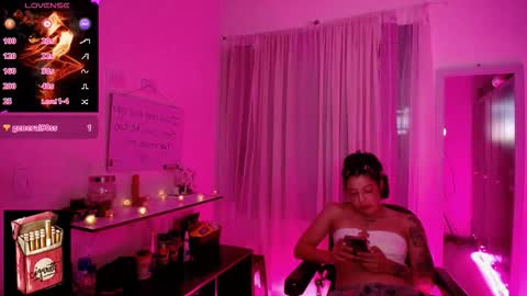 Snapshot of misslana_wn chatting on 9, 9, 2025 LanaLul online show from 9, 9, 2025