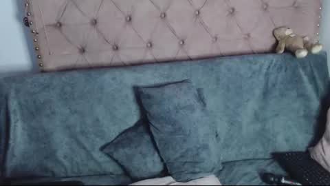 Snapshot of misslucyy1 chatting on 27, 2, 2026 luccy online show from 27, 2, 2026