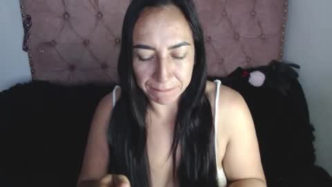 luccy online show from 12, 4, 2026