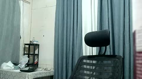 Snapshot of missmayeth chatting on 3, 12, 2024 mayeth online show from 3, 12, 2024