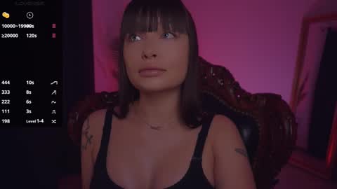 Snapshot of missmerciless chatting on 10, 2, 2025 LUXXANDRA online show from 10, 2, 2025