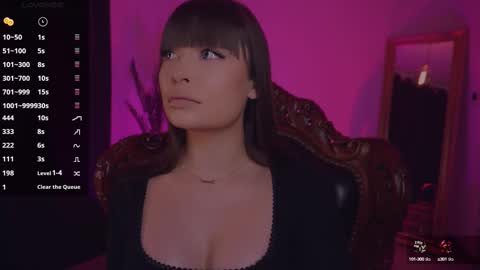 Snapshot of missmerciless chatting on 3, 3, 2025 LUXXANDRA online show from 3, 3, 2025