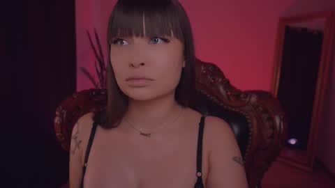 Snapshot of missmerciless chatting on 10, 3, 2025 LUXXANDRA online show from 10, 3, 2025