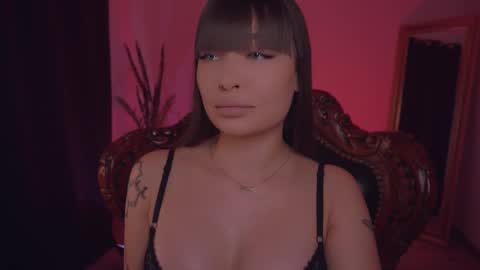 Snapshot of missmerciless chatting on 11, 3, 2025 LUXXANDRA online show from 11, 3, 2025