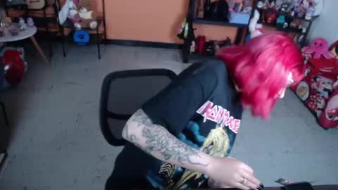 Miss Mia online show from 12, 3, 2026