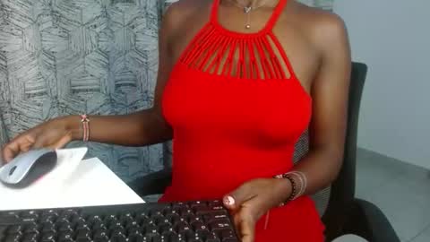 Snapshot of missmisbehave_irl chatting on 30, 4, 2026 sexy online show from 30, 4, 2026