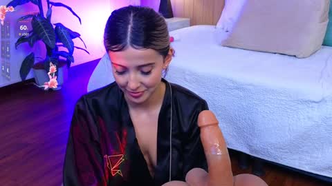 Emma Rivera online show from 27, 12, 2024