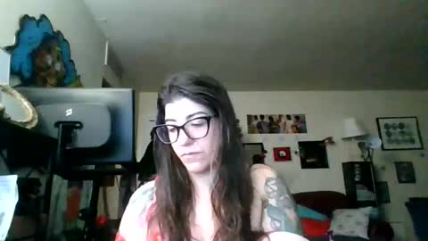 MissMona online show from 2, 2, 2026