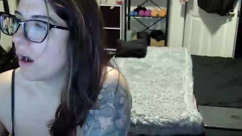 Snapshot of missmonatoyou chatting on 16, 3, 2026 MissMona online show from 16, 3, 2026