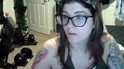Snapshot of missmonatoyou chatting on 19, 3, 2026 MissMona online show from 19, 3, 2026