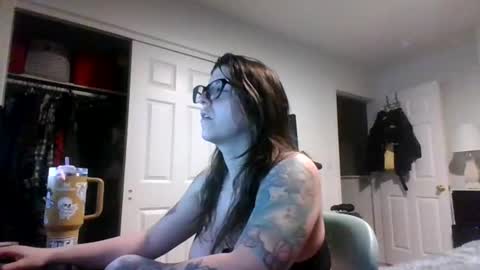 Snapshot of missmonatoyou chatting on 14, 4, 2026 MissMona online show from 14, 4, 2026