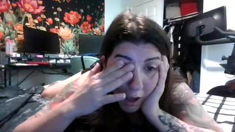 Snapshot of missmonatoyou chatting on 5, 5, 2026 MissMona online show from 5, 5, 2026