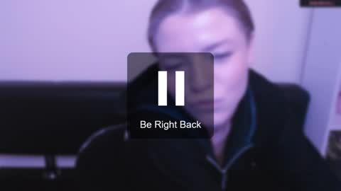 Snapshot of missoliviaa_ chatting on 30, 12, 2024 Olivia online show from 30, 12, 2024