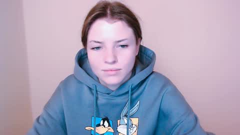 Snapshot of missoliviaa_ chatting on 11, 1, 2025 Olivia online show from 11, 1, 2025