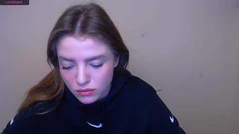 Snapshot of missoliviaa_ chatting on 27, 2, 2025 Olivia online show from 27, 2, 2025