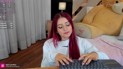 Pau Giraldo online show from 17, 1, 2025