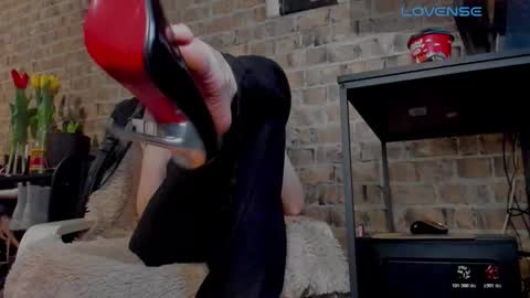 Miss Venus online show from 9, 3, 2026