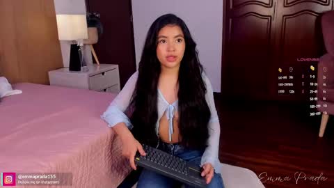 Emma Prada online show from 25, 9, 2025