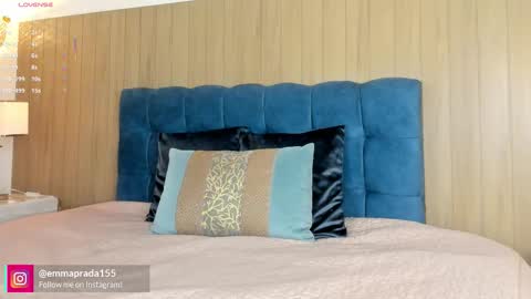 Emma Prada online show from 15, 1, 2026