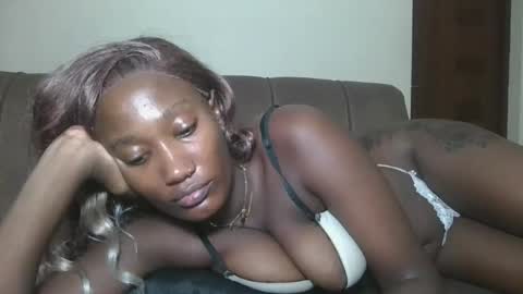 Snapshot of missprettygal chatting on 26, 4, 2026 pretty gal online show from 26, 4, 2026