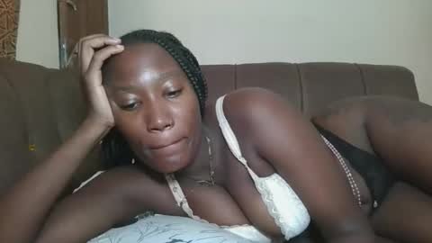 Snapshot of missprettygal chatting on 9, 6, 2026 pretty gal online show from 9, 6, 2026