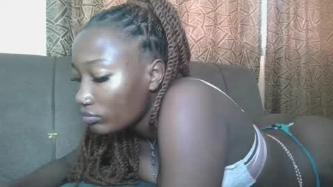 Snapshot of missprettygal chatting on 9, 7, 2026 pretty gal online show from 9, 7, 2026