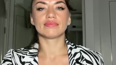 Snapshot of missroriann chatting on 31, 5, 2026 missroriann online show from 31, 5, 2026