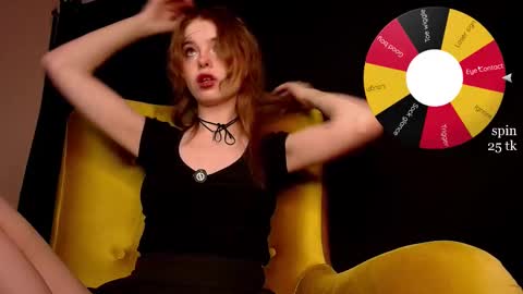 Snapshot of missslola chatting on 14, 12, 2025 Misss Lola Angel online show from 14, 12, 2025