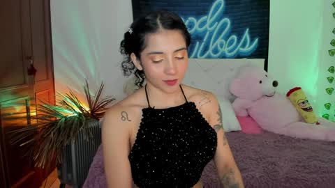 Snapshot of misstexass_ chatting on 1, 1, 2025 Natalie Texass indepedent model online show from 1, 1, 2025
