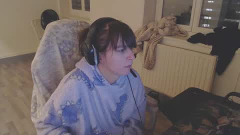 missthon online show from 15, 12, 2024