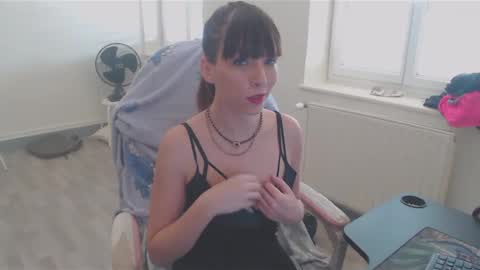 missthon online show from 24, 12, 2024