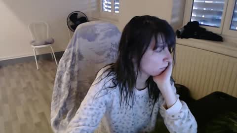 missthon online show from 1, 1, 2025